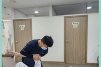 고관절 통증 조절 및 관절 가동성 증가 운동